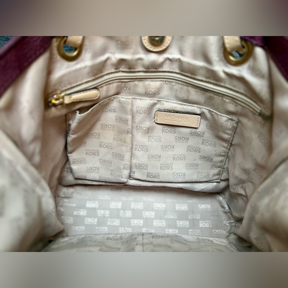 MICHAEL KORS JET SET BURGUNDY LEATHER TOTE - Picture 9 of 12